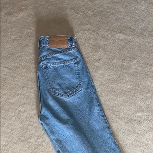 Zara mom Jean